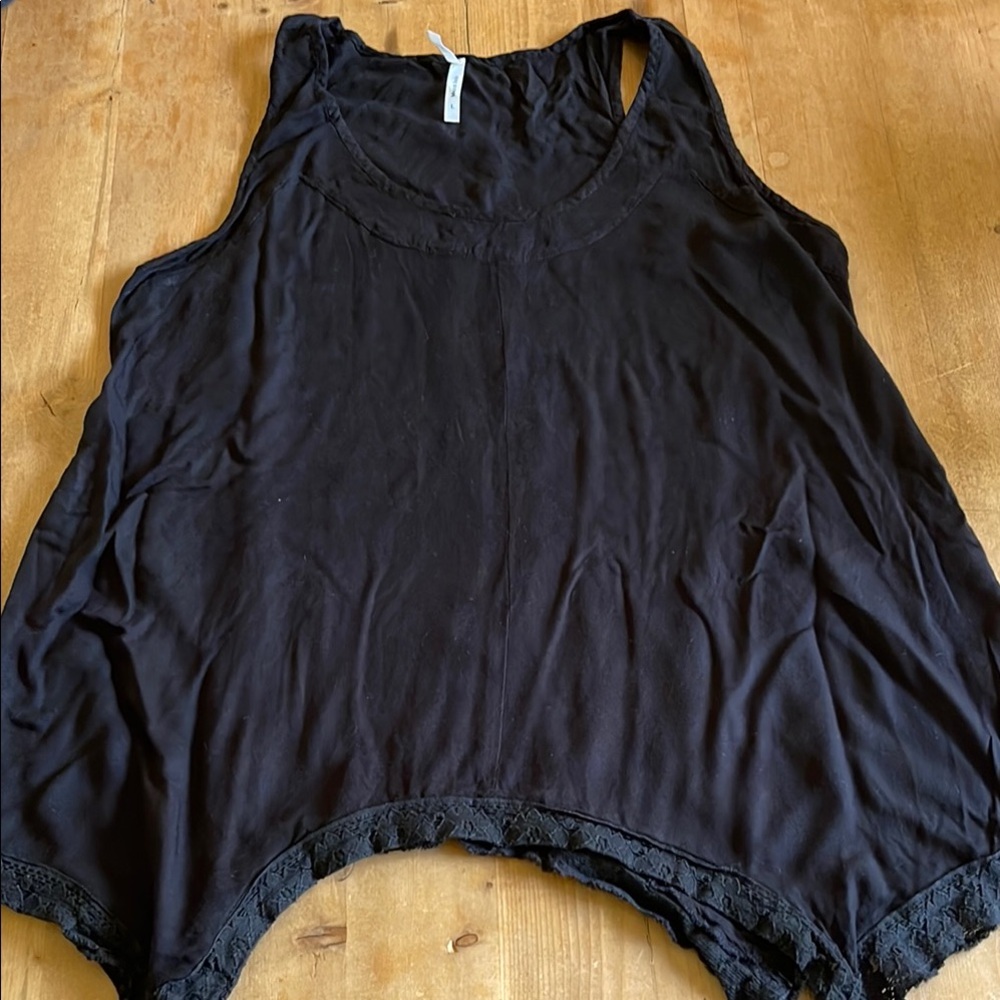 Truth NYC Tank LARGE